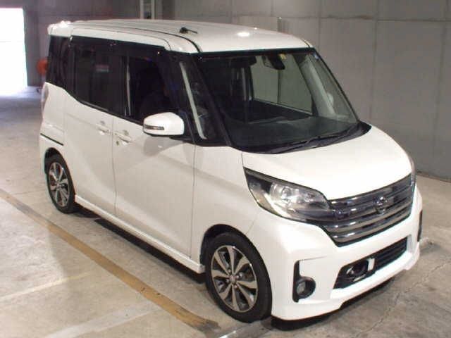 2 Nissan Dayz roox B21A 2015 г. (JU Fukuoka)